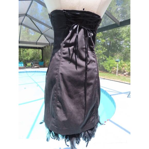 Y2K Guess Black Feather Vintage Mini Dress With Lace Up Back - Picture 6 of 8